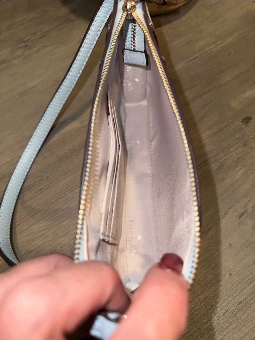 kate spade White and Light Blue Pebbled Leather Small Shoulder Bag - Picture 4 of 7
